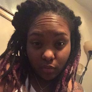 Meet your Posher, Cheniya